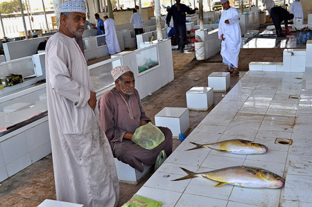 Woensdag 9 maart 2011 -  Muscat - Oman - de vismarkt in Barkha