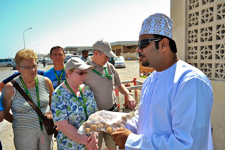 Woensdag 9 maart 2011 -  Muscat - Oman - proeven of niet? 